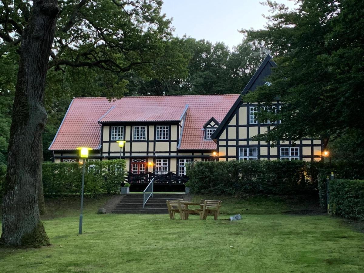 Hotel Egeskoven Viborg Eksteriør bilde